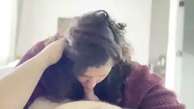 Tattooed MILF gives blowjob and boob job to lover