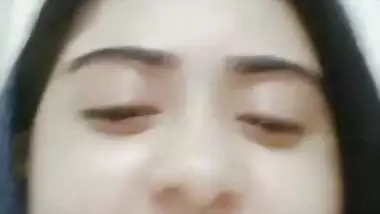 Gorgous maal naked chat on live video call with lover