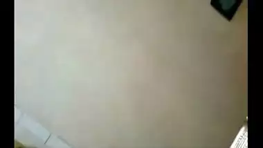 UK based NRI office girl blowjob session with lover